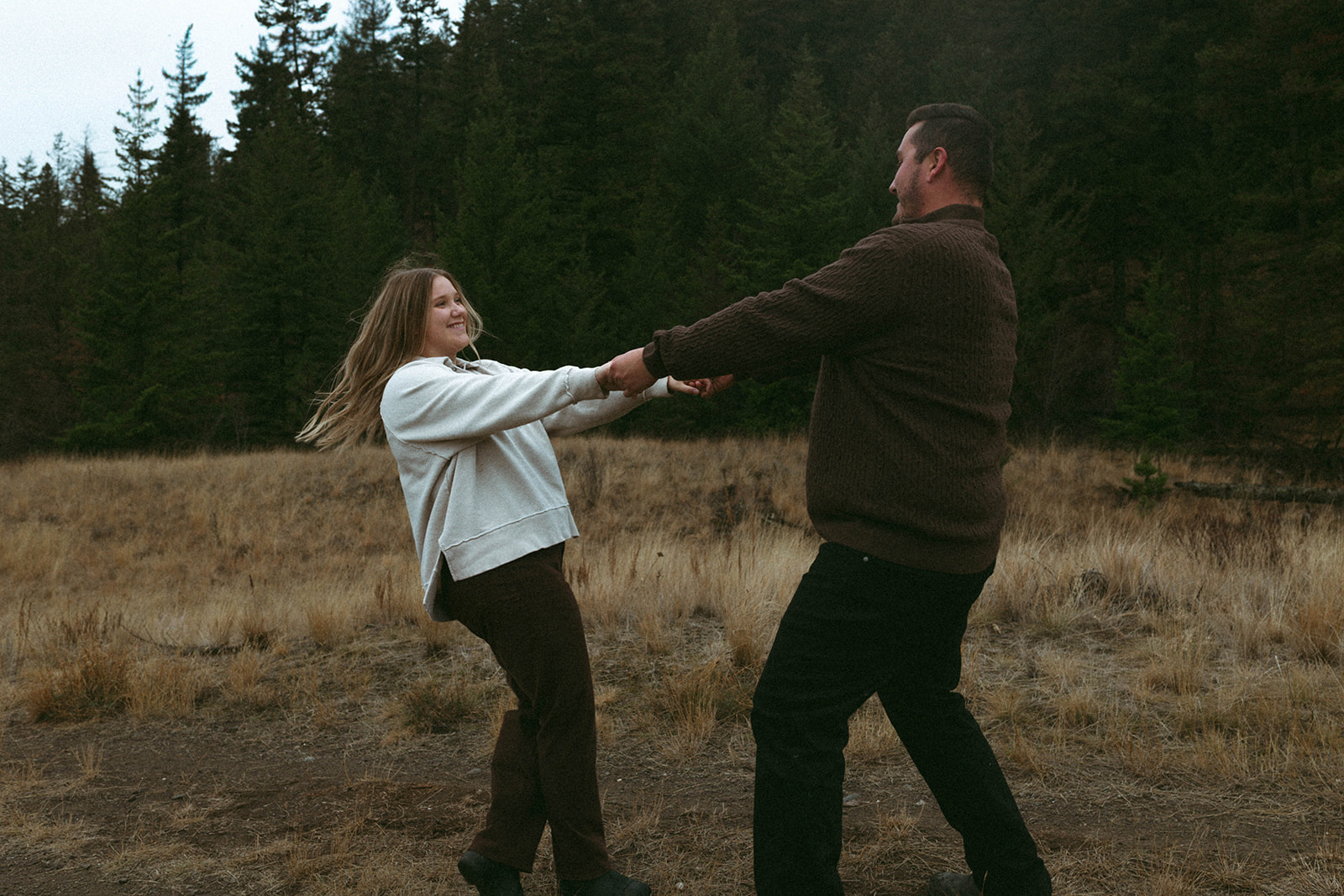 Engagement Photos in Kelowna - Jaclynn Anne Photography