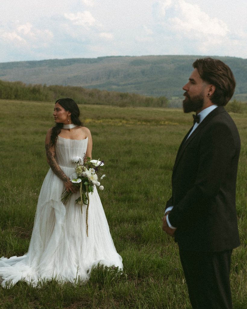 documentary style okanagan wedding photography